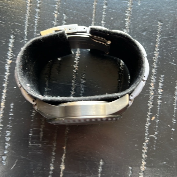 Guess carbon fiber watch men’s - Picture 4 of 10